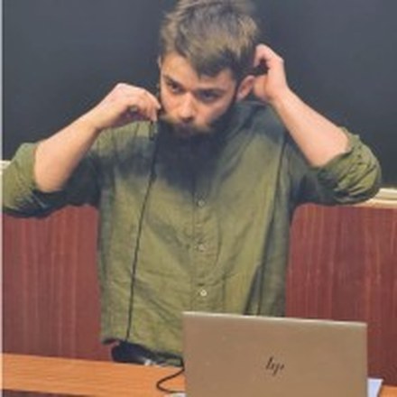 Portrait of Eric Aubinais